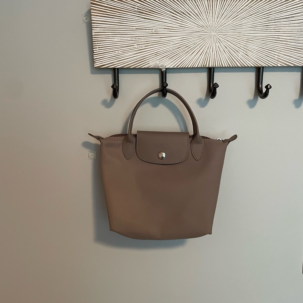 Longchamp modele depose satchel LIKE NEW